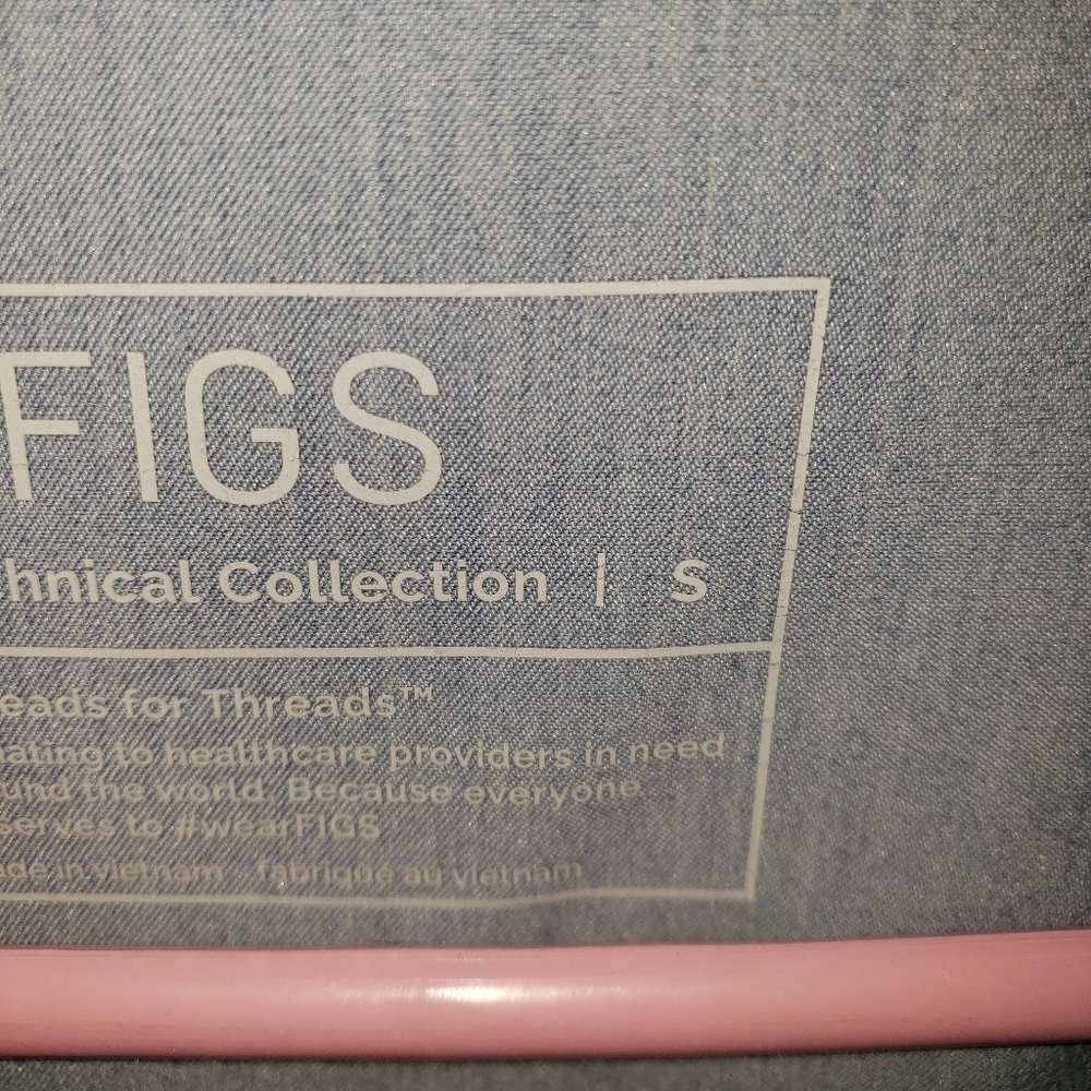 Figs clothing - Picture 4 of 7